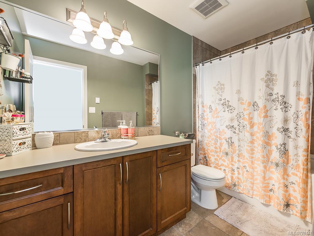 2693 Azalea Lane, Langford