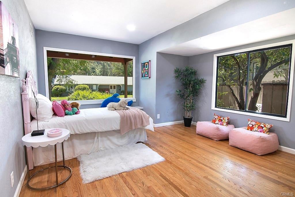 3209 Valley Heart Drive Burbank, CA