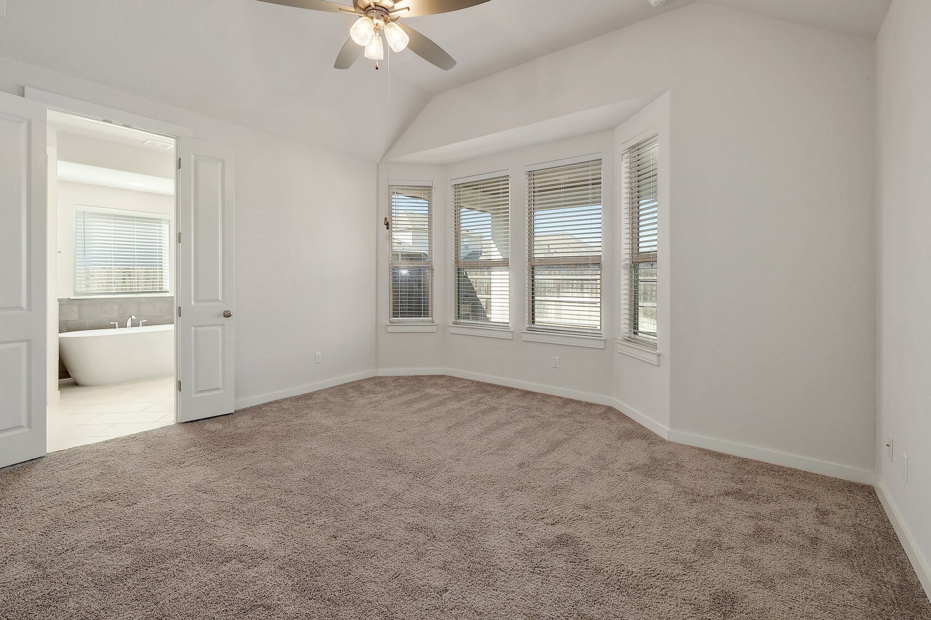 117 Rosebush Dr, Liberty Hill, Texas 78642