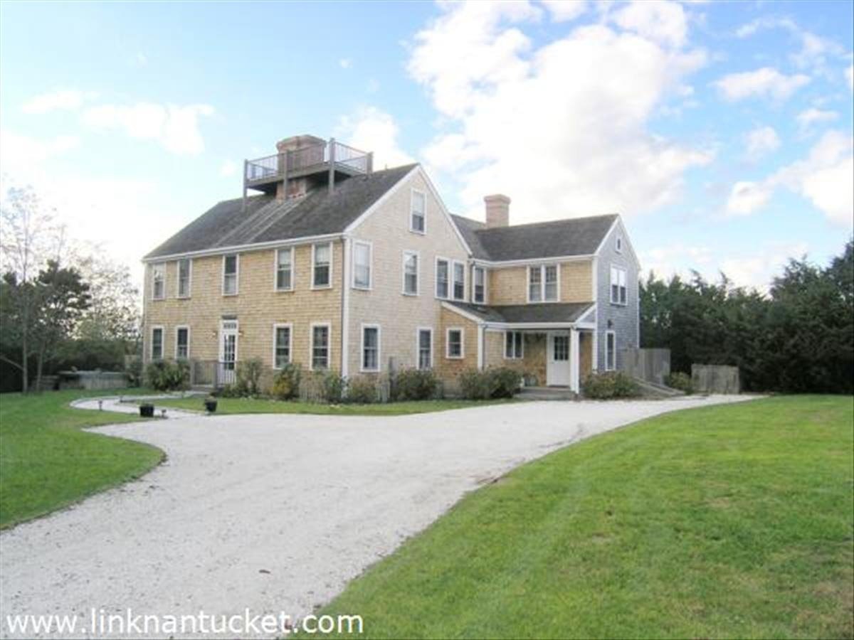 21 R Madaket Rd