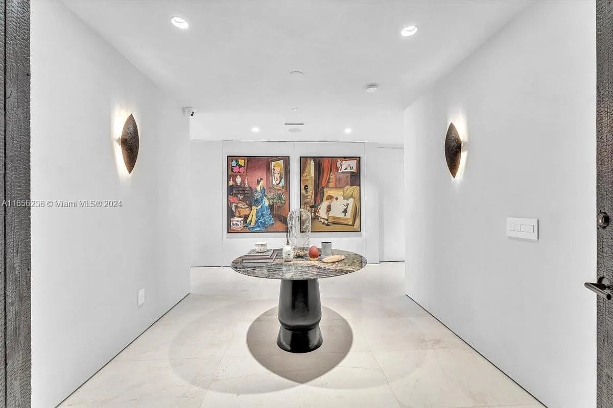 18975 Collins Ave #5302-6