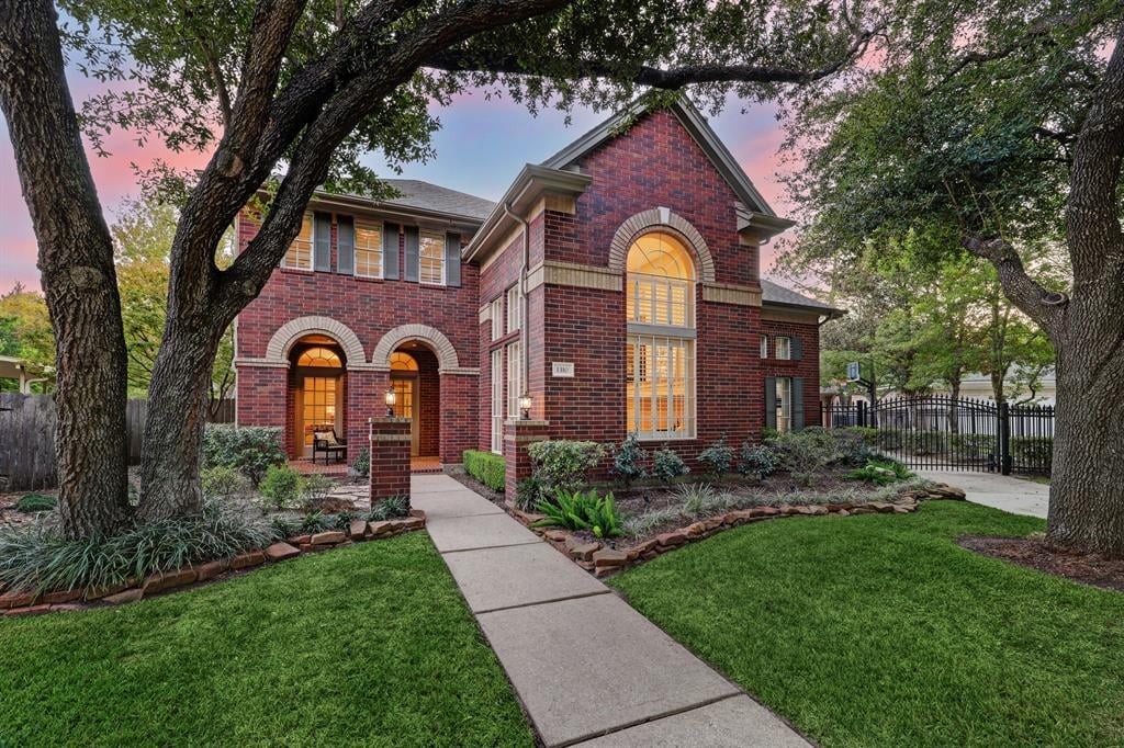 1310 Tracewood Cove
