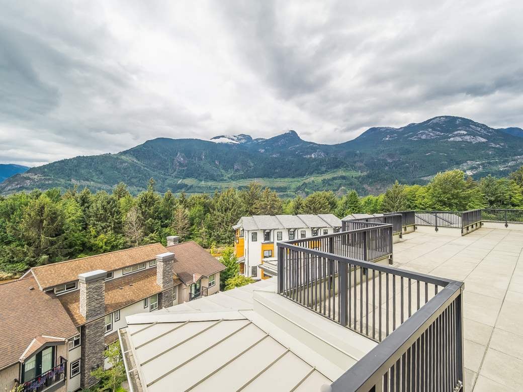 1212 Main St, #306