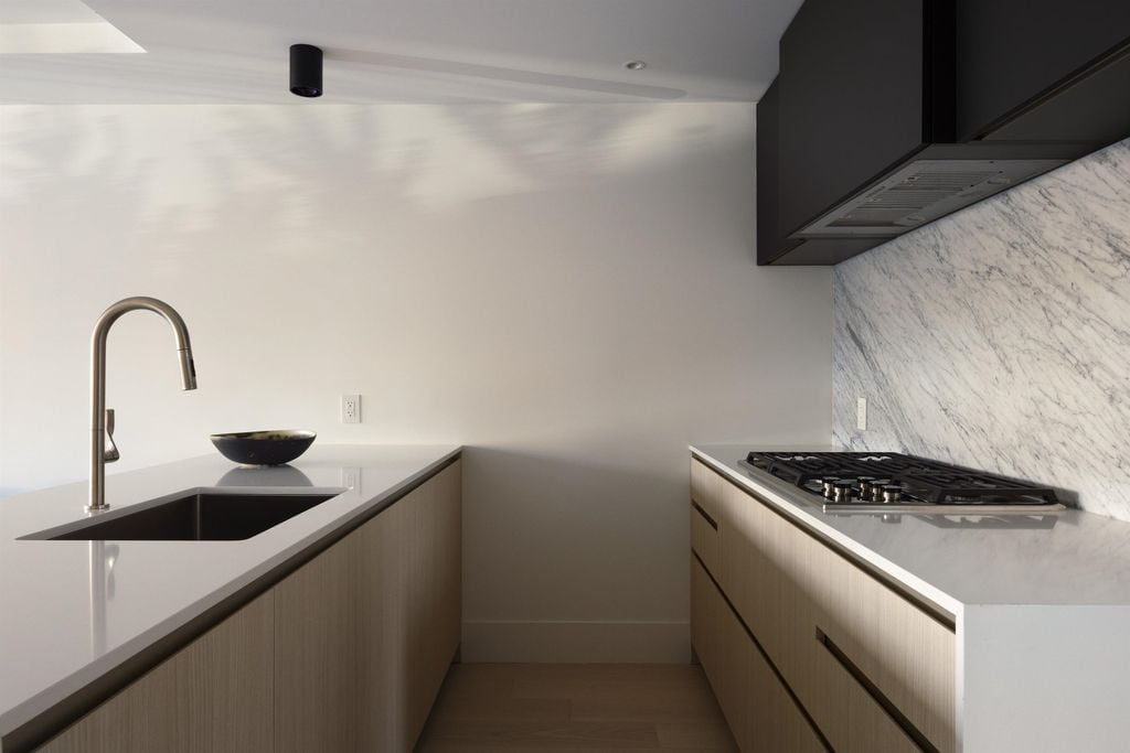 W 27th Ave, #772 