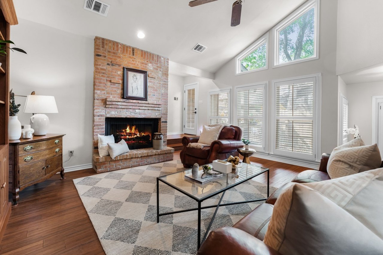 8125 Forest Mesa Dr