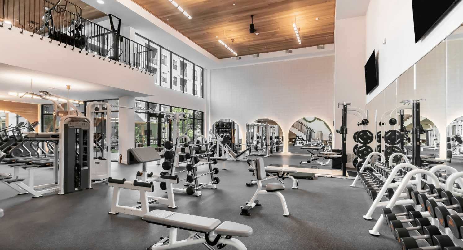 Up to 4 WEEKS FREE* on base rent PLUS $1,000 E-Gift Card!