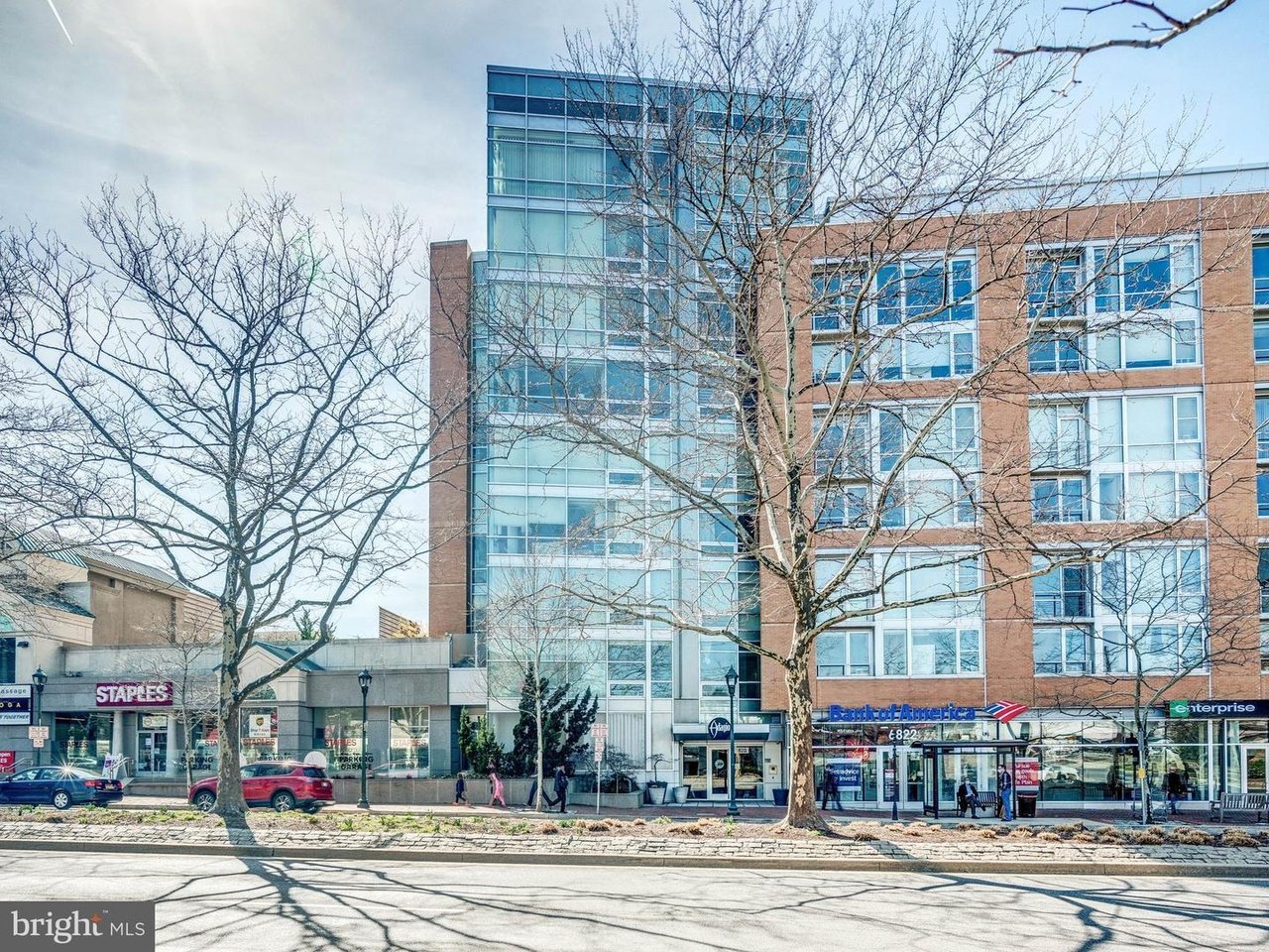 6820 Wisconsin Ave #7006