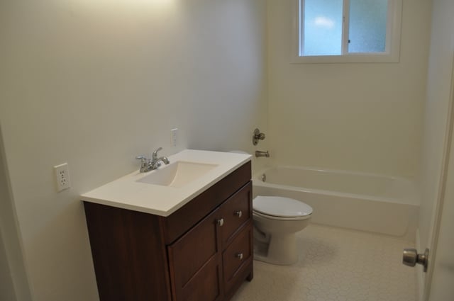 Home for Sale in Del Paso Manor! 3809 Kings Way Sacramento, CA 95821