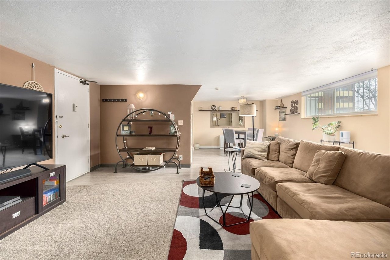 1155 Ash Street Unit# 105