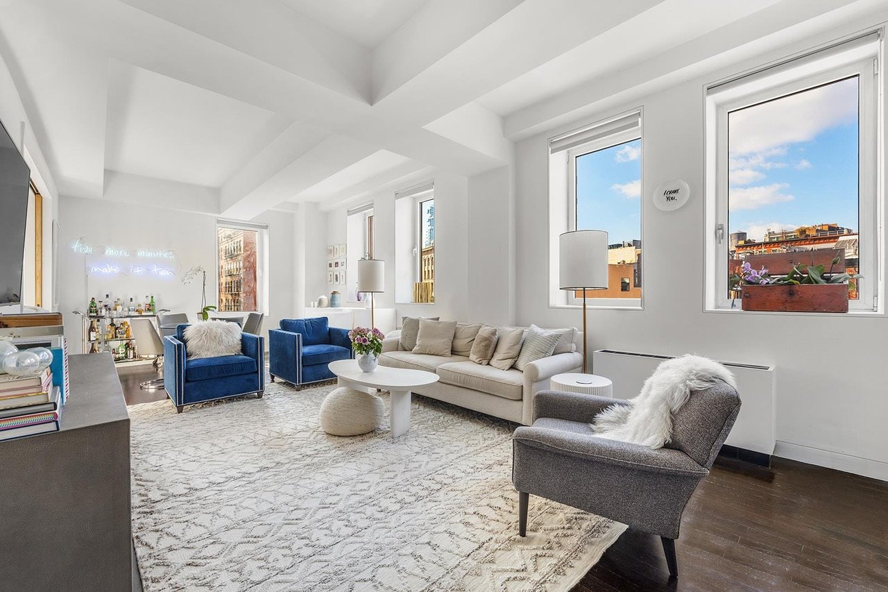 225 Lafayette St #5A