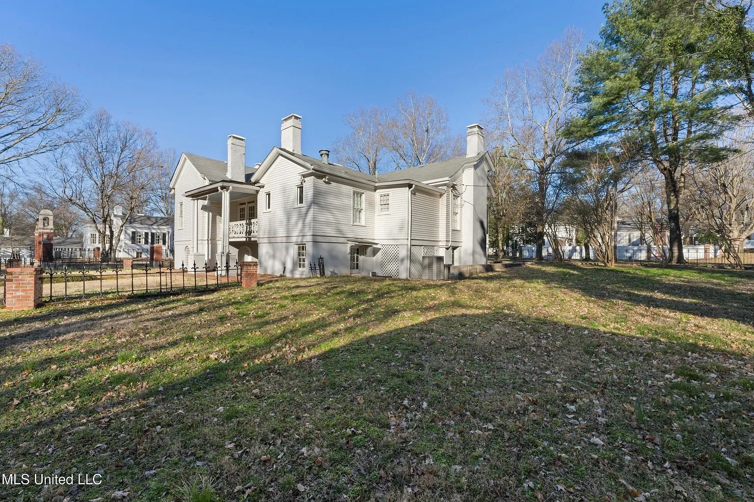 180 Craft St