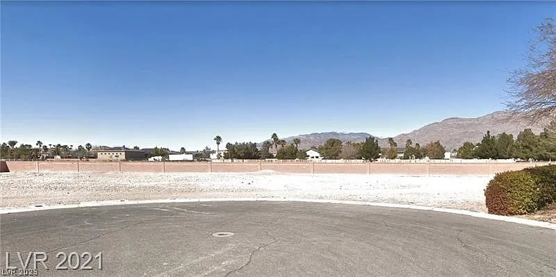 7690 Christian Cir
