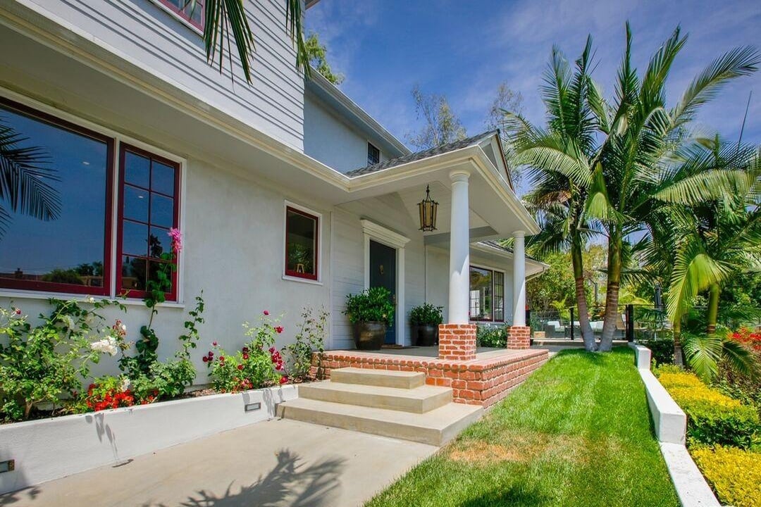 1933 Orchid Ave