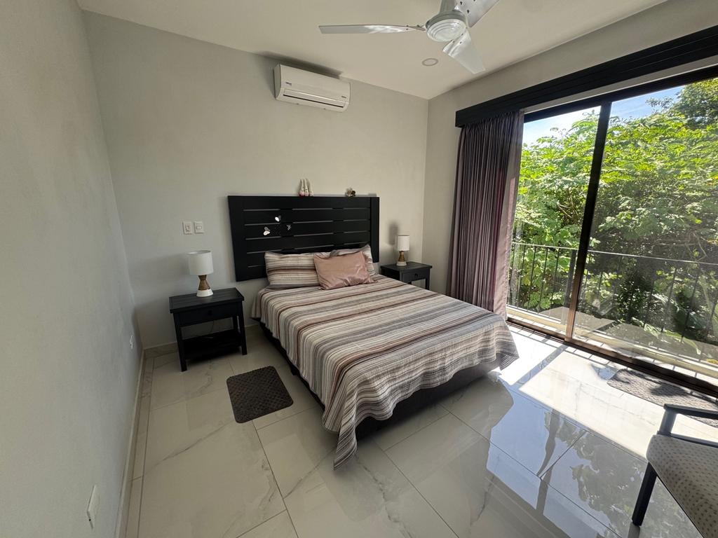 3-Bed Coastal Villa – Marina Access