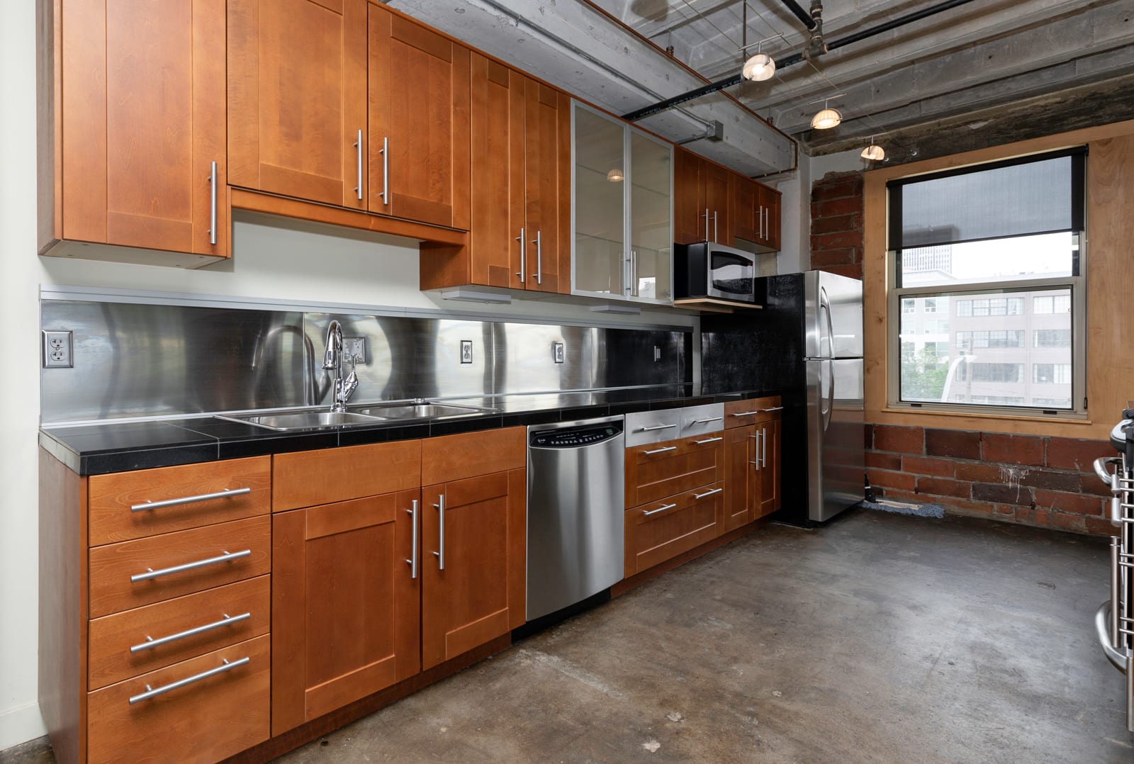 112 11th Street 302