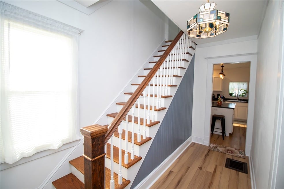 154 McDermott St