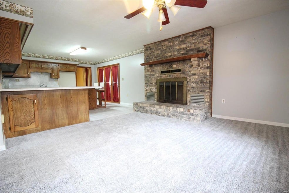 21692 State Highway Y