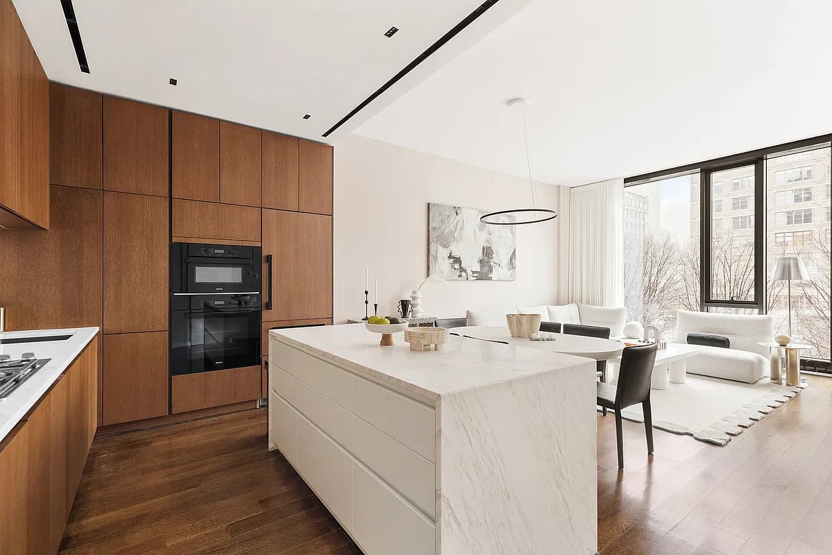 Luxury 2-Bedroom Condo at 570 Broome | SoHo Living with High Ceilings, Designer Finishes & Amenities