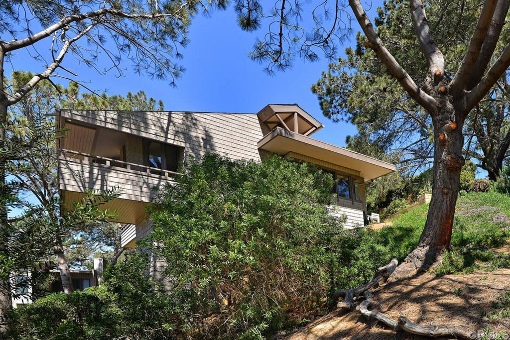 342 Pine Needles Dr