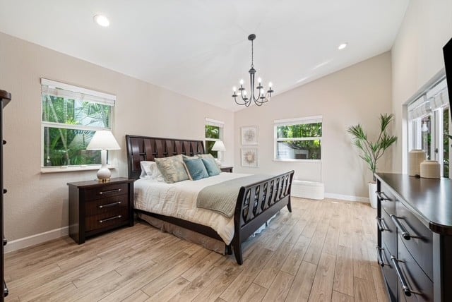 Perfect Charming Home in The Roads