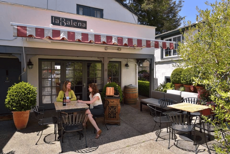 Top 10 Restaurants in Carmel & Pebble Beach With Outdoor Seating