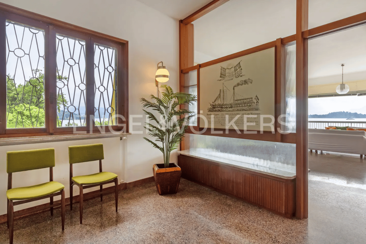 Blockhaus Prestigious Waterfront Villa