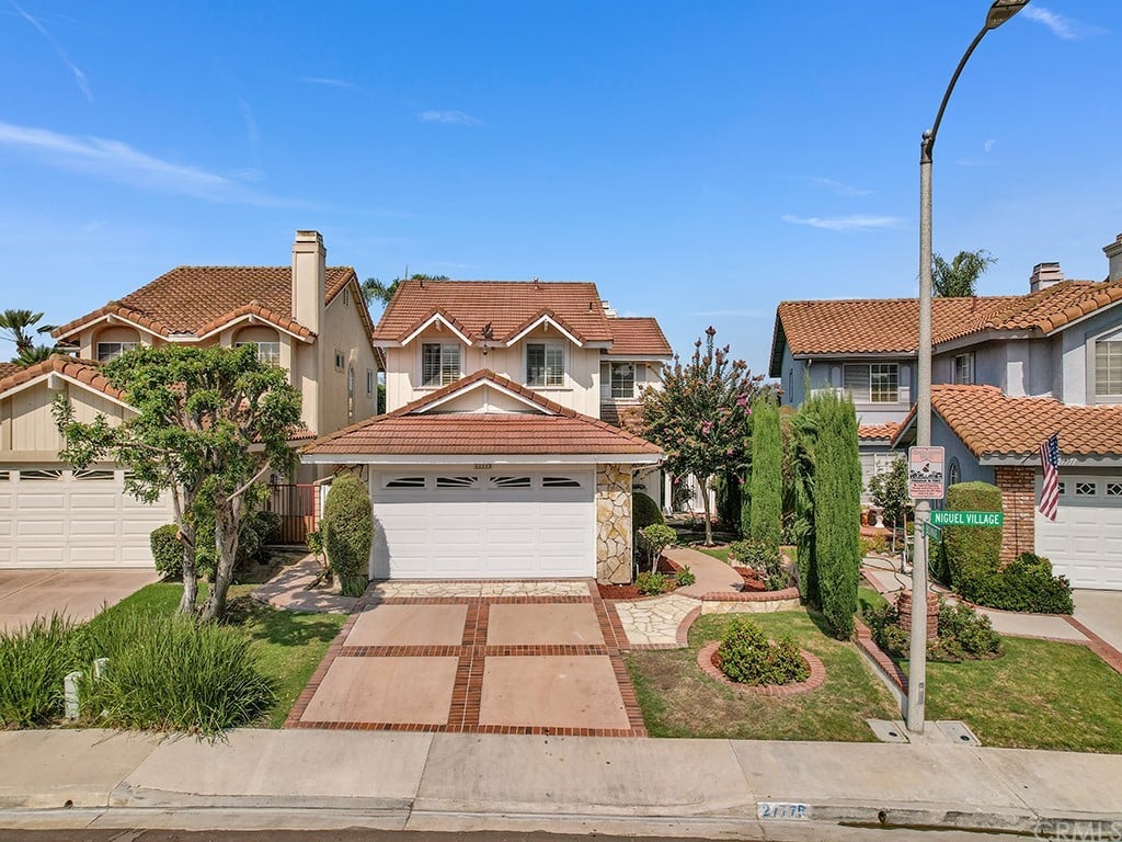 27775 Niguel Village Dr