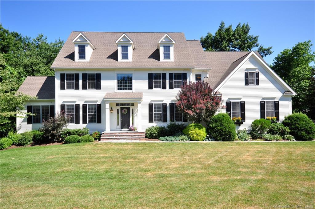 15 Bart Dr