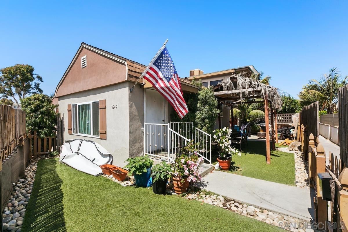 3949-3953 Mission Blvd