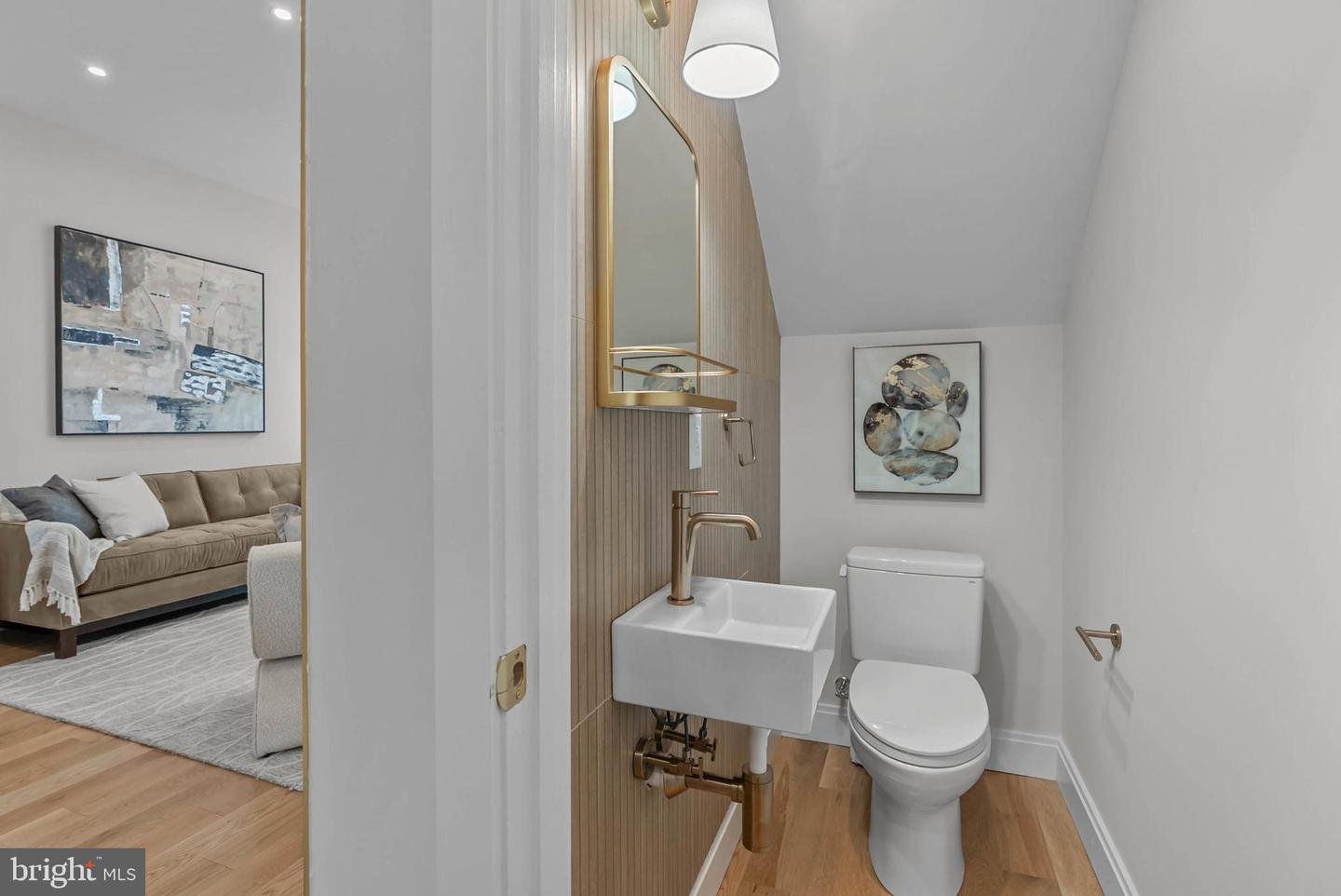 1101 Christian St #5, Philadelphia, PA 19147
