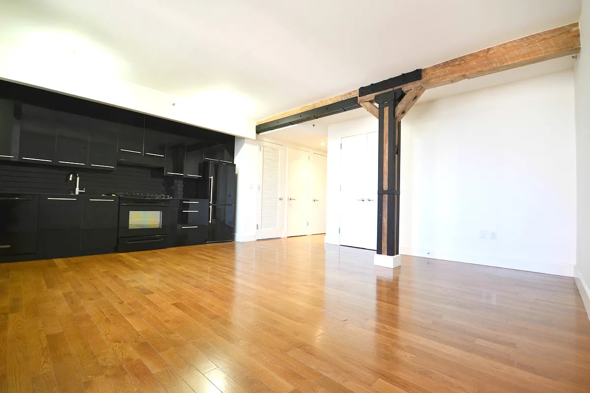 487 Keap St 407