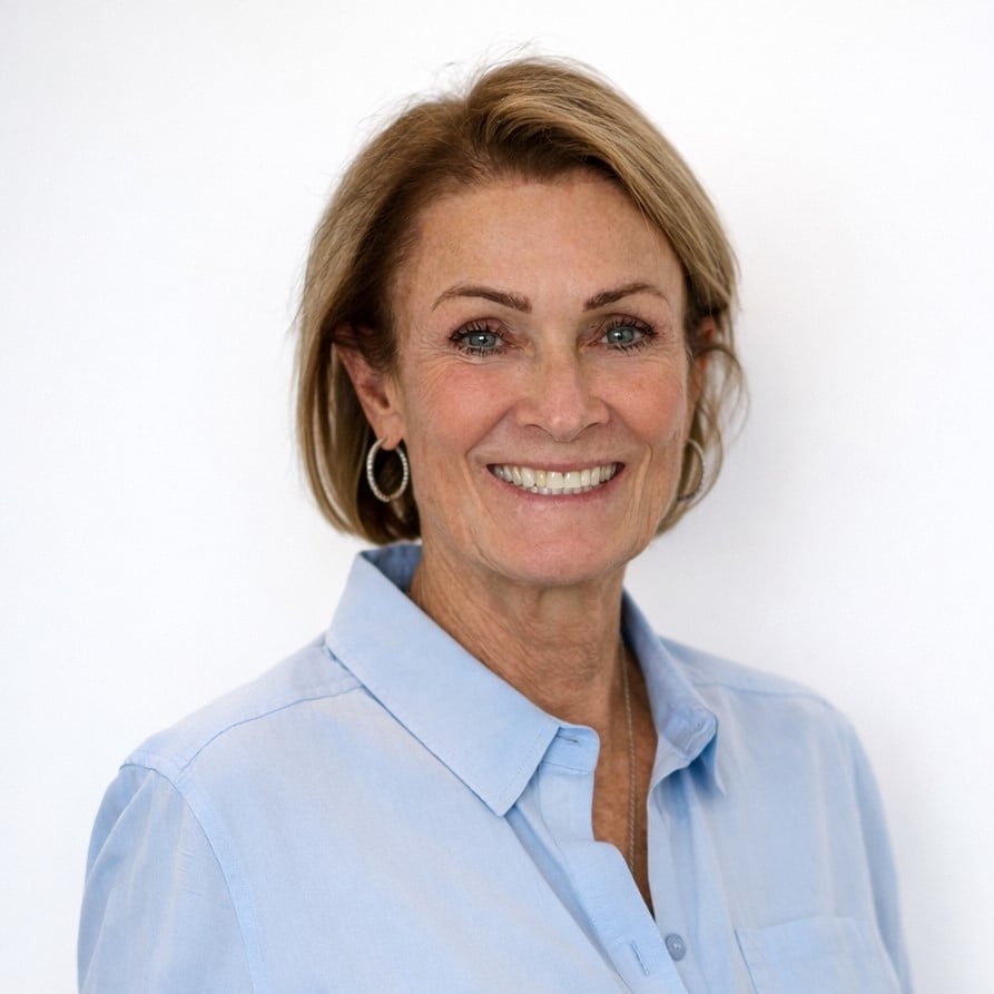 Beverly Karch Ship Bottom, NJ Real Estate Agent Headshot