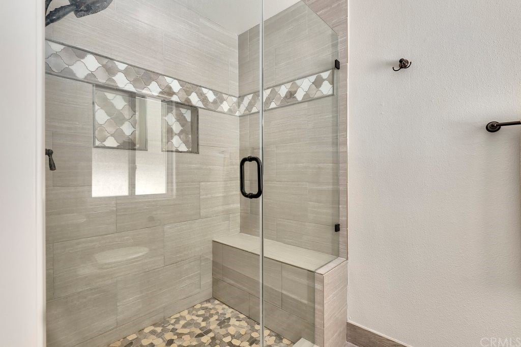 22242 Pewter Ln