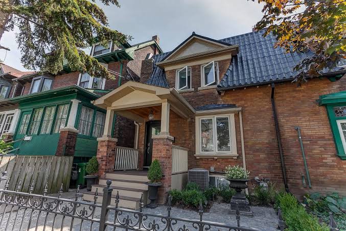 27 Grafton Ave