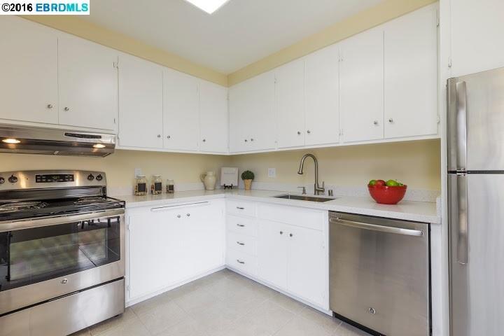 365 Perkins St, #102