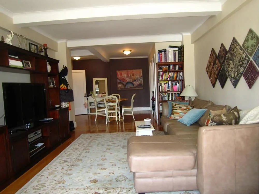 1 Christopher St APT 10B