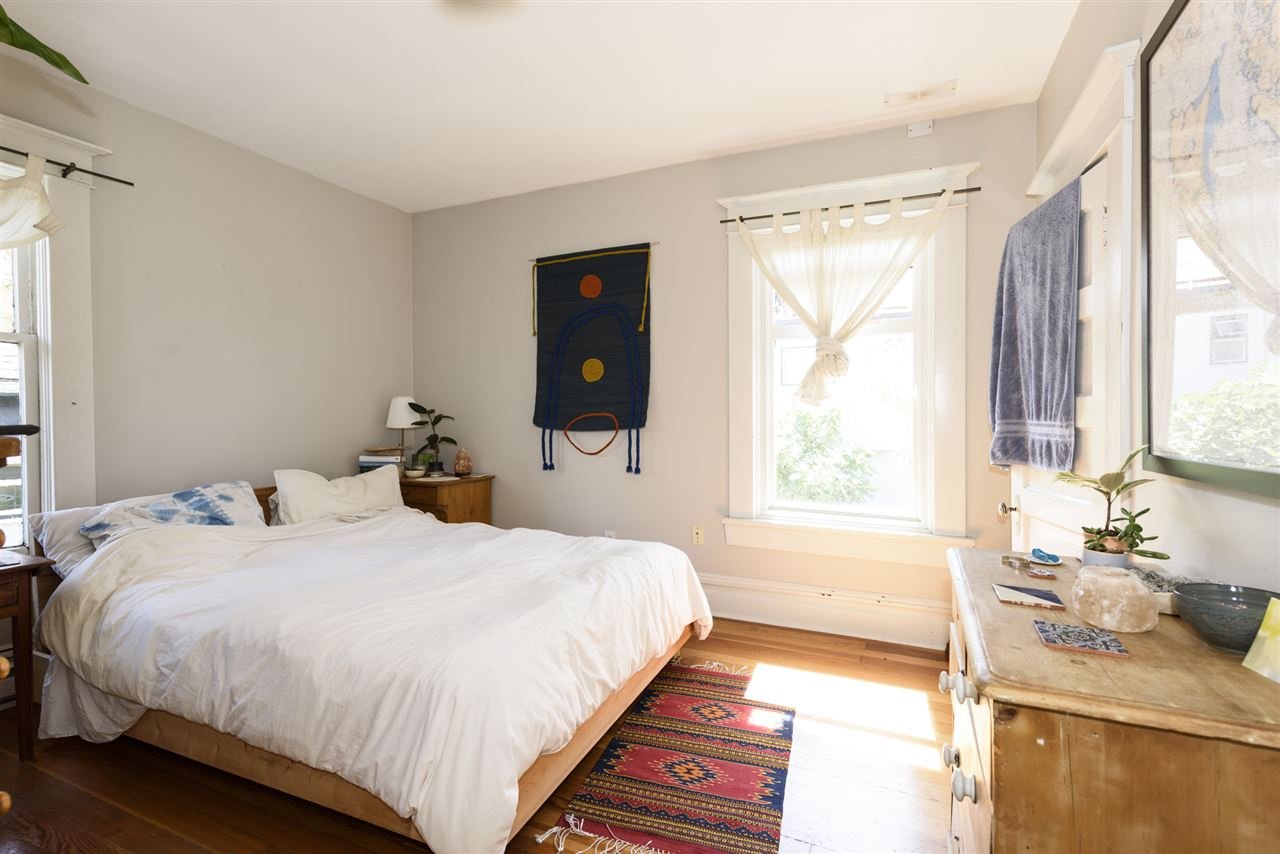 1616 Kitchener Street, Vancouver