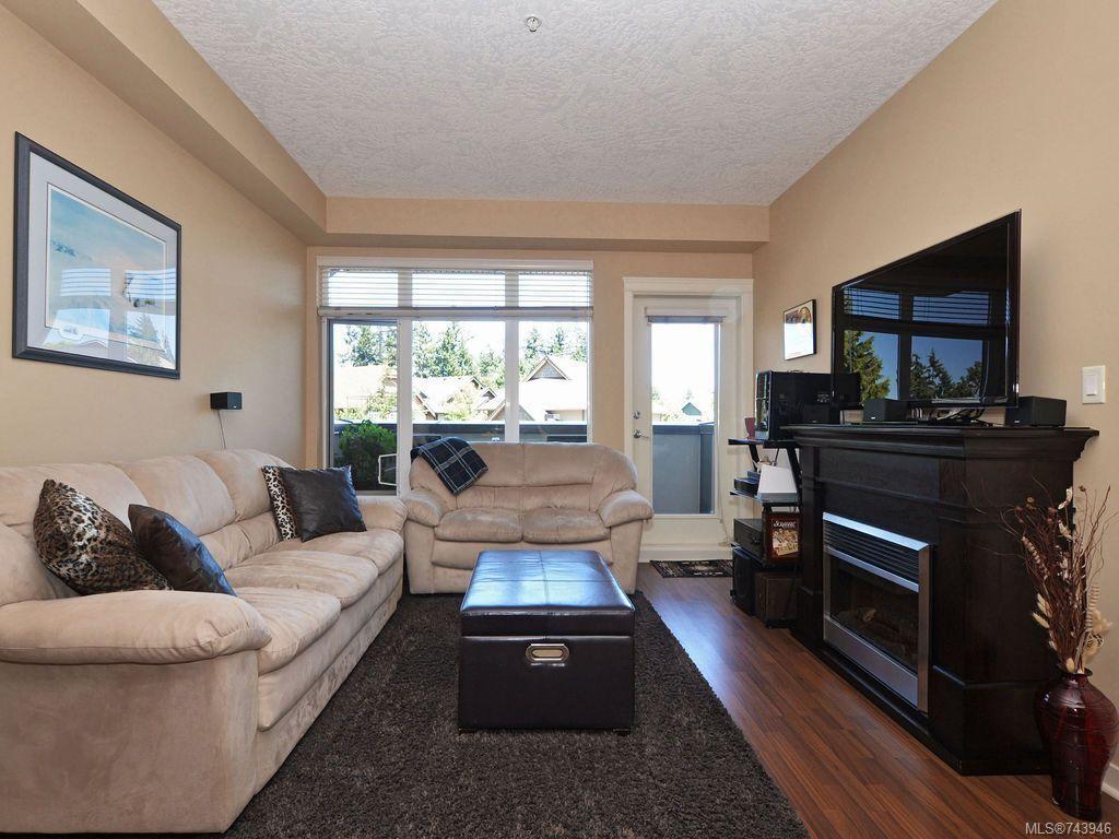 210-2220 SOOKE Rd, Colwood