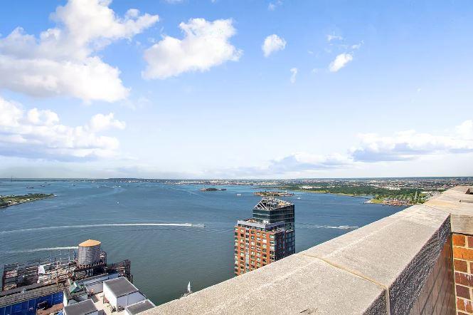 20 West Street, Apt 40-B