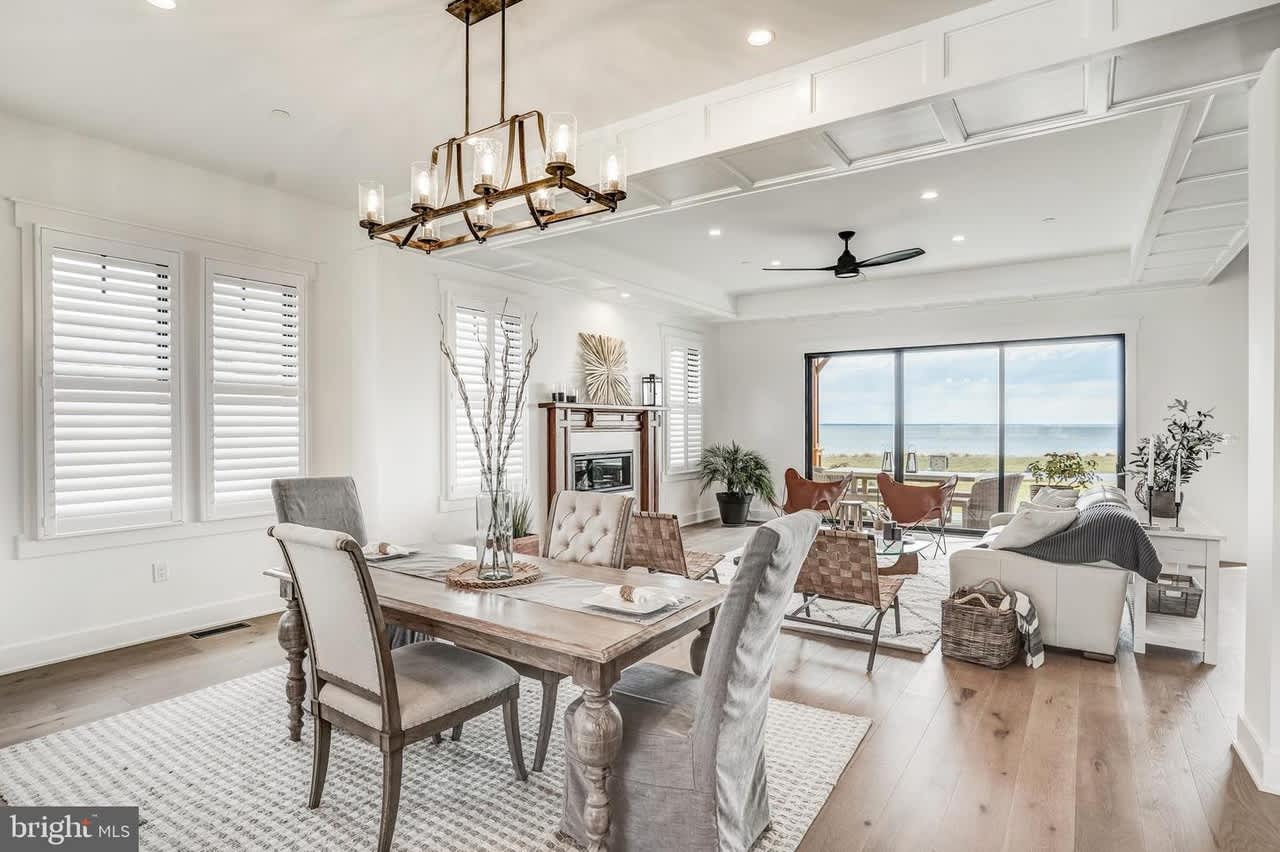 107 Bay Dr