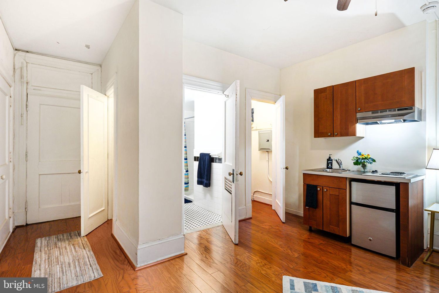 1324 Locust St #515
