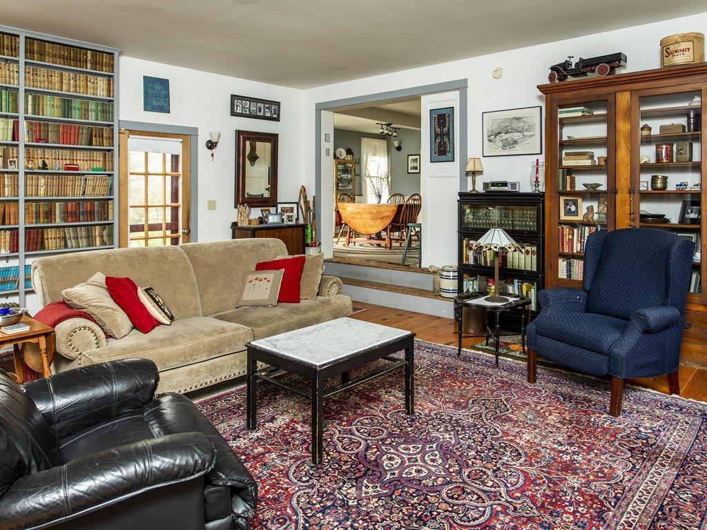 2 Independence Drive, Freeport