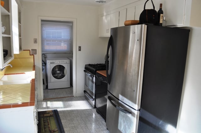 East Sacramento Home for Sale! 5200 C St. Sacramento, CA 95819