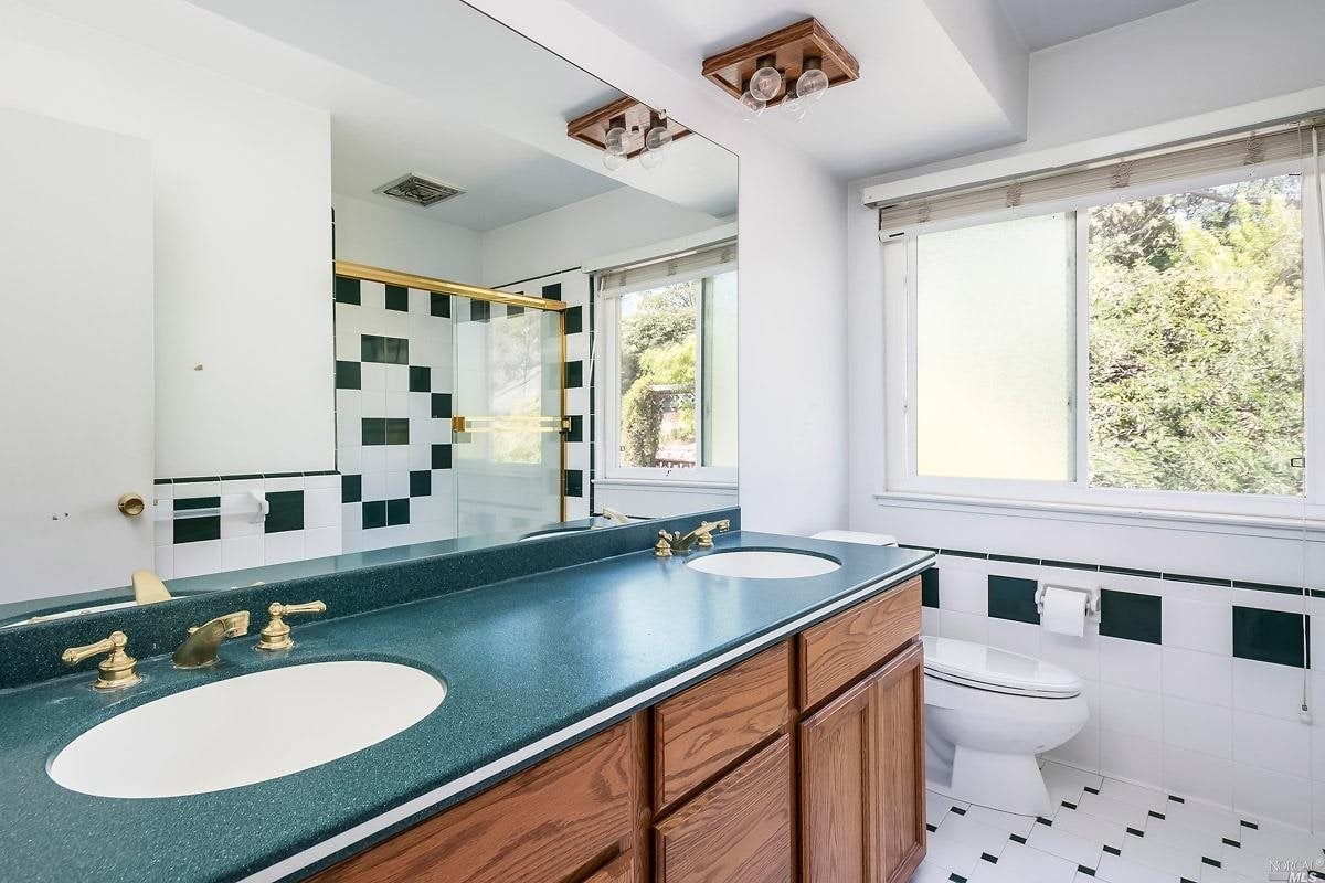 103 Twelveoak Hill Dr