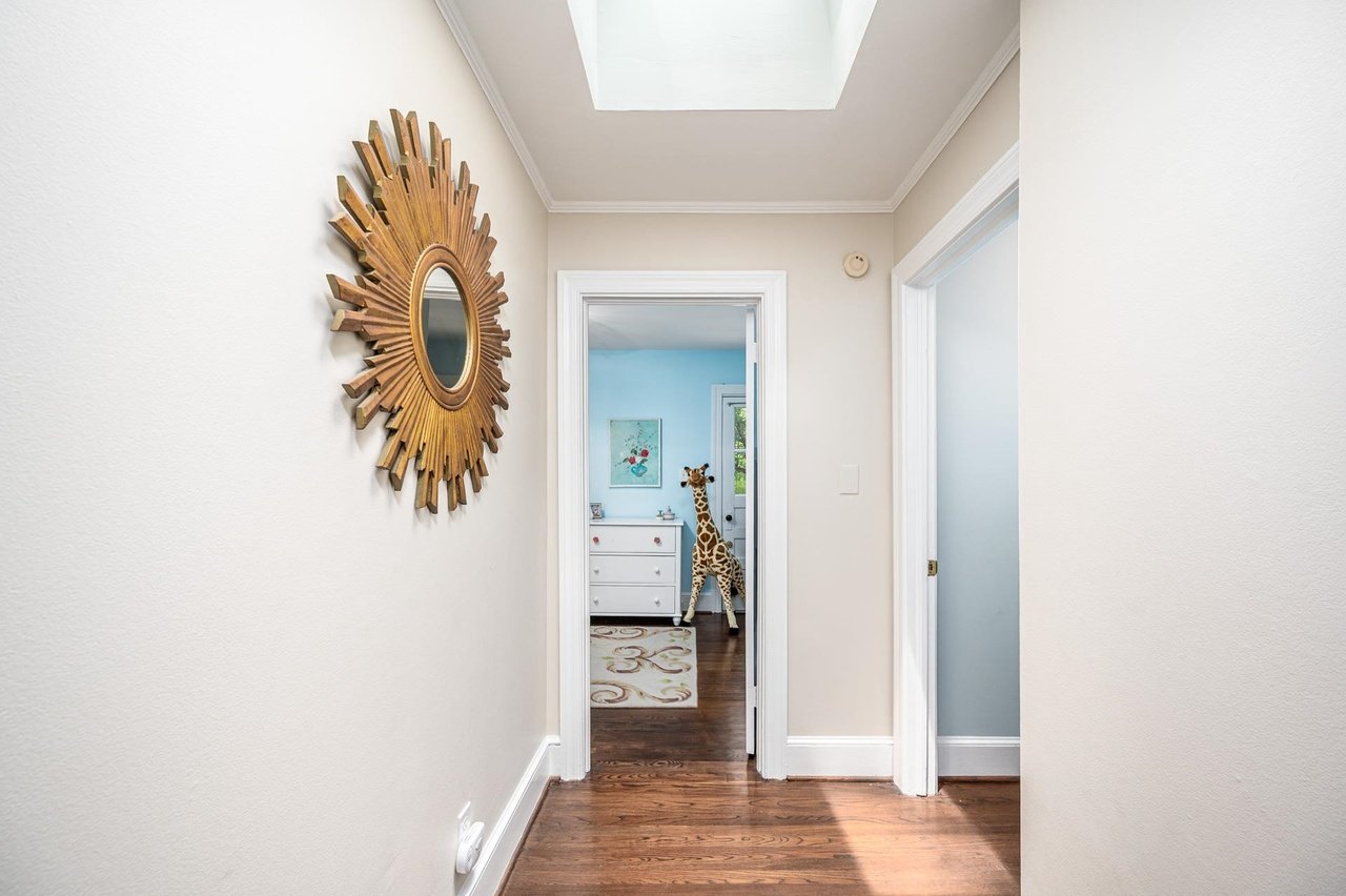 43 Oakwood Dr