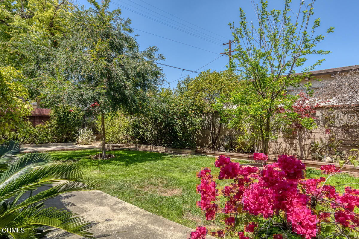 537 N Mission Dr