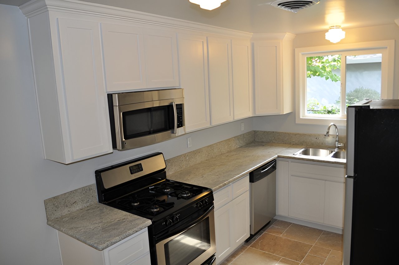 New Listing in the Arden Area of Sacramento! 4424 Ravenwood Way 95821