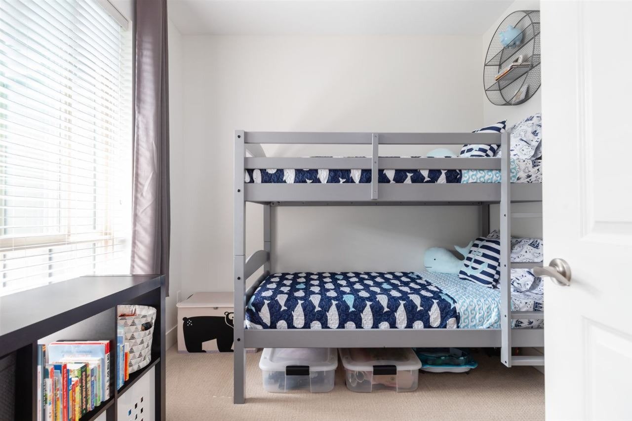 897 Premier St, #17
