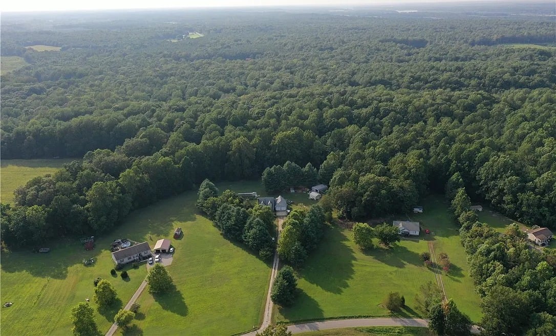 367 Sandy Point Rd.