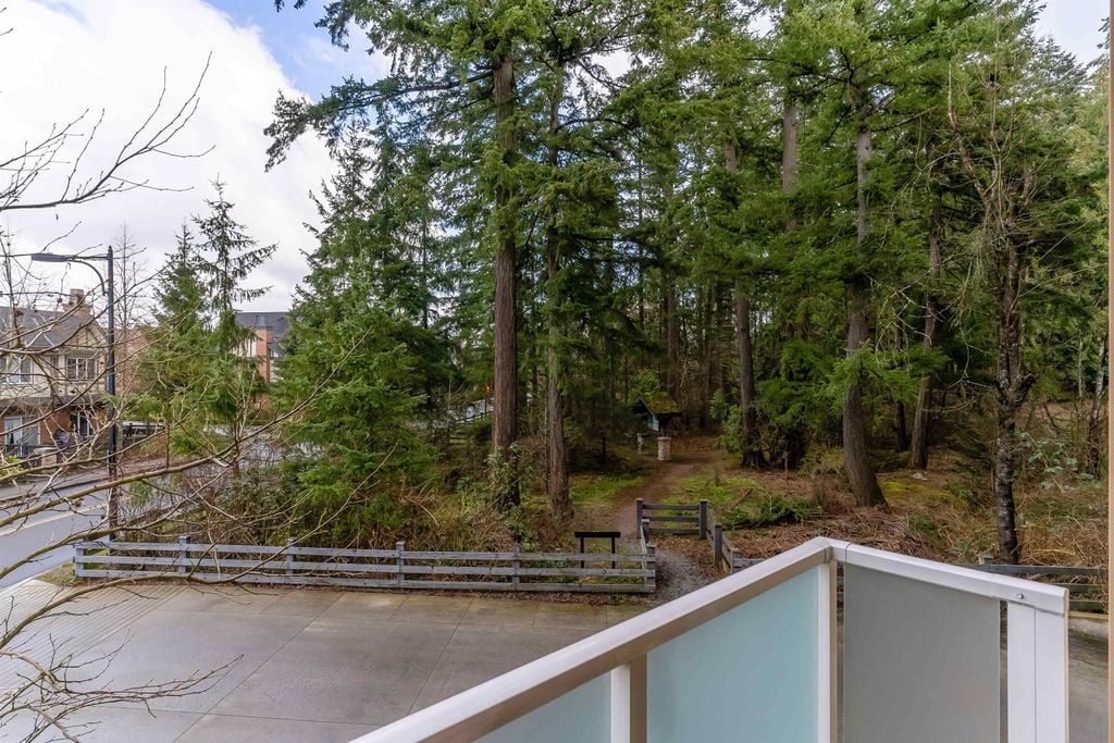 8360 Delsom Way, #101